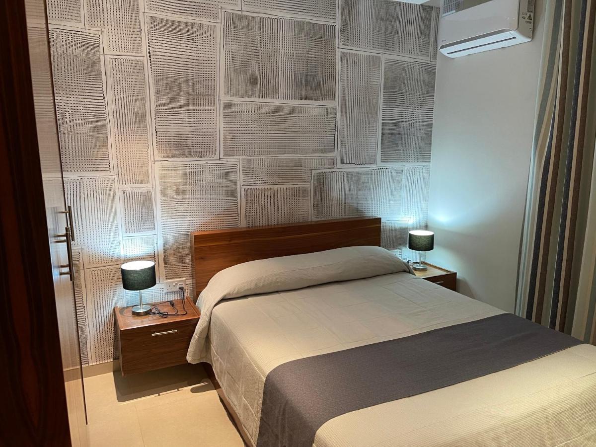 Deluxe Apartment With Pool In The Heart Of St Pauls Bay San Pawl il-Baħar Zewnętrze zdjęcie